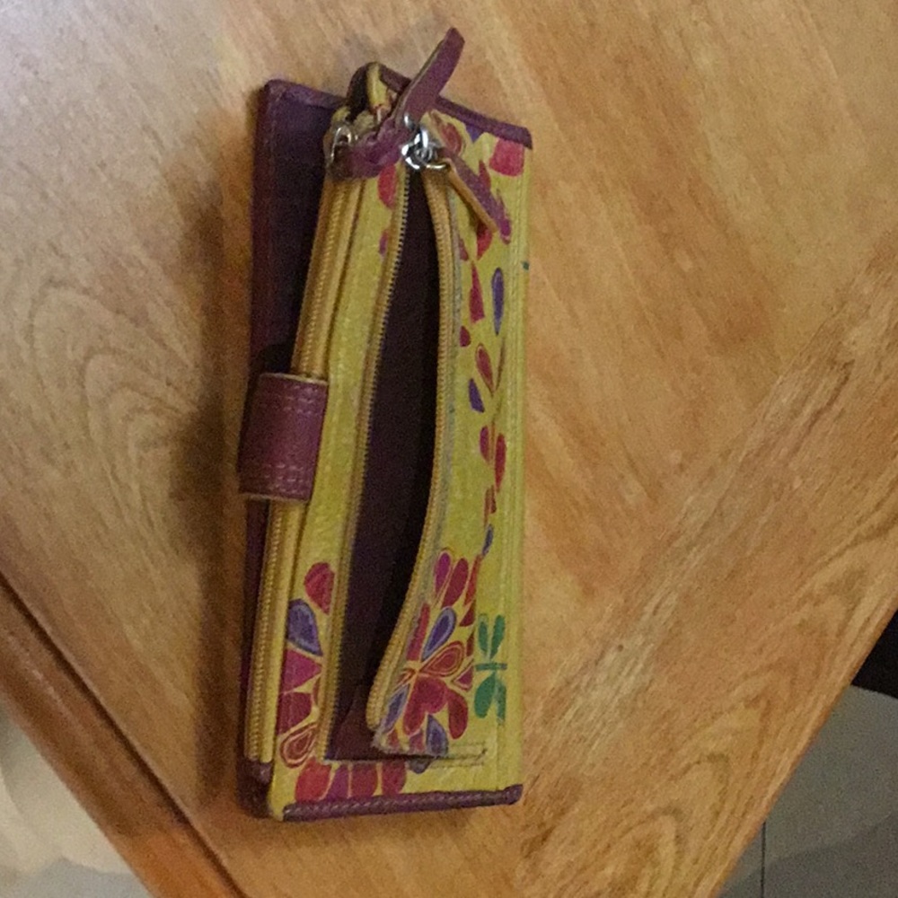 FOSSIL Colourful Genuine Leather Wallet - Picture 5 of 7